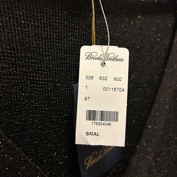 blouse - Picture 3 of 3